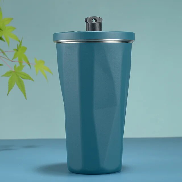 Diamond Cut Tumbler With Straw